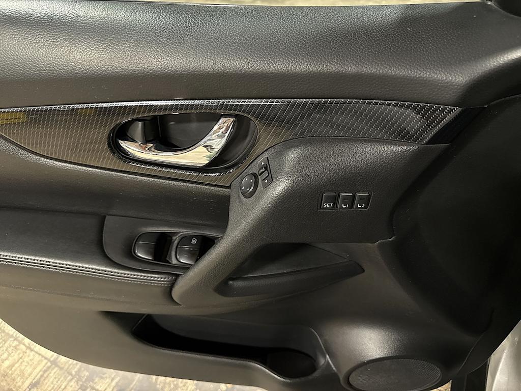 Thumbnail: 2018 Nissan Rogue - 27