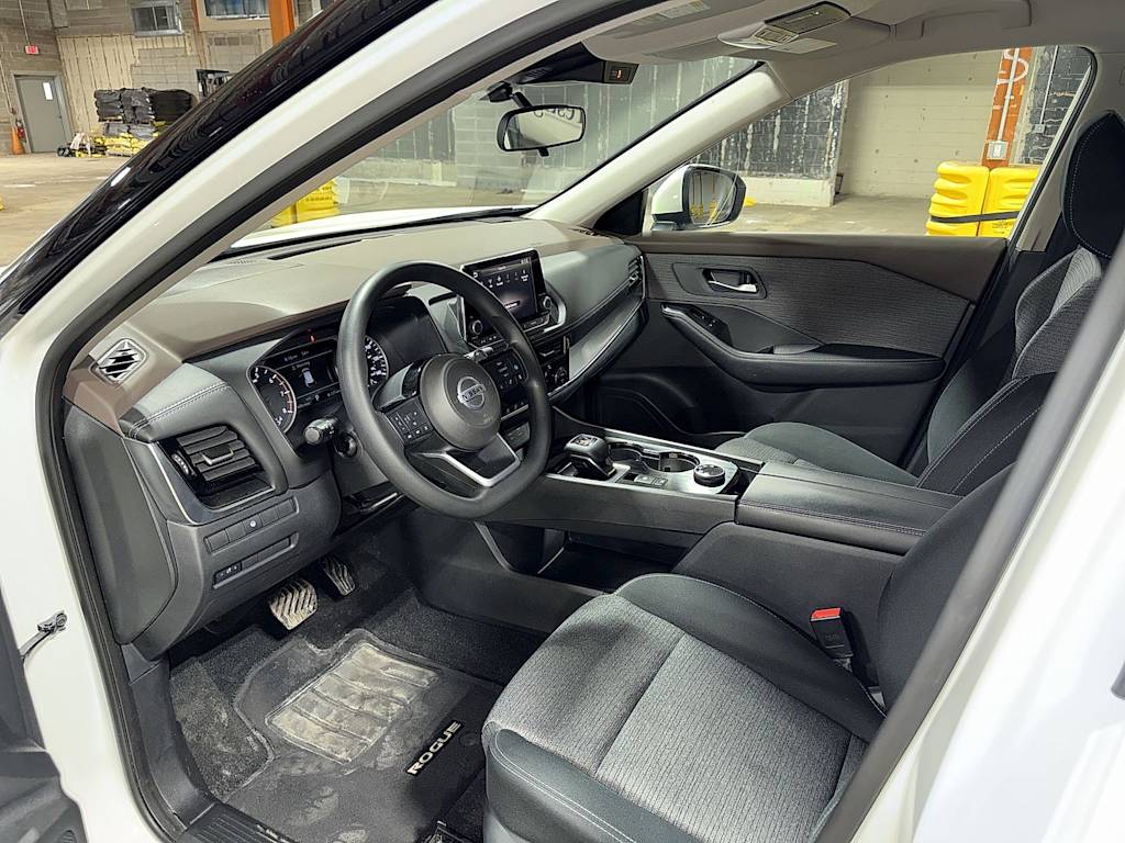 Thumbnail: 2021 Nissan Rogue - 9