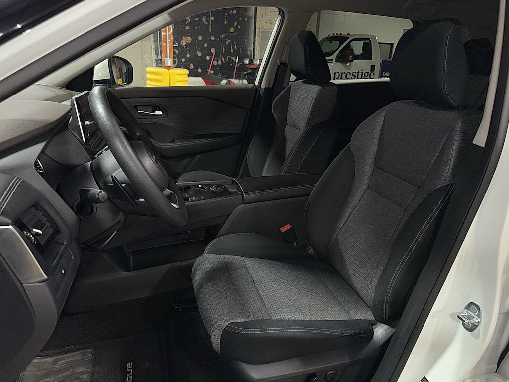 Thumbnail: 2021 Nissan Rogue - 10