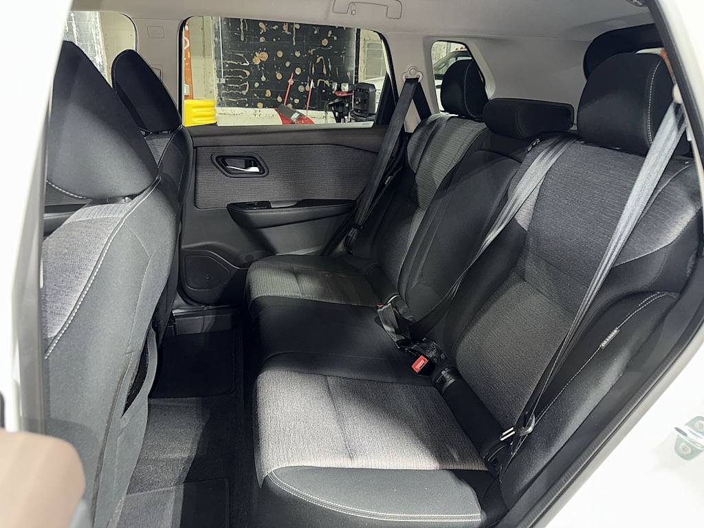 Thumbnail: 2021 Nissan Rogue - 12