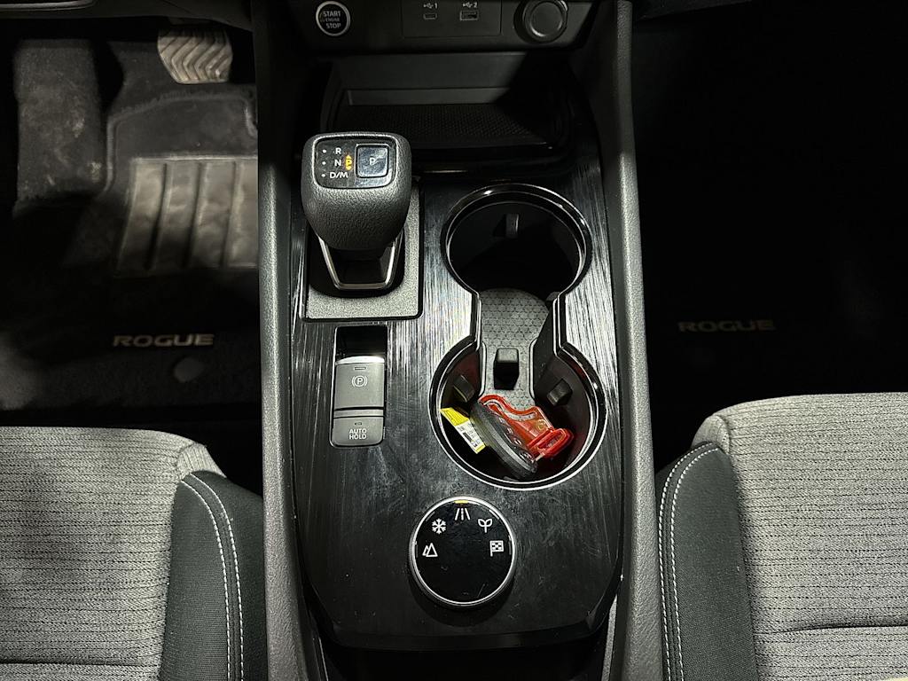 Thumbnail: 2021 Nissan Rogue - 14