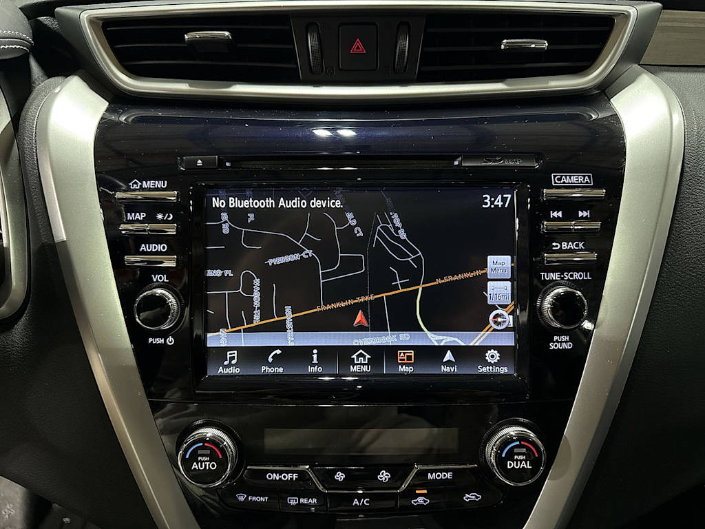 Thumbnail: 2017 Nissan Murano - 24