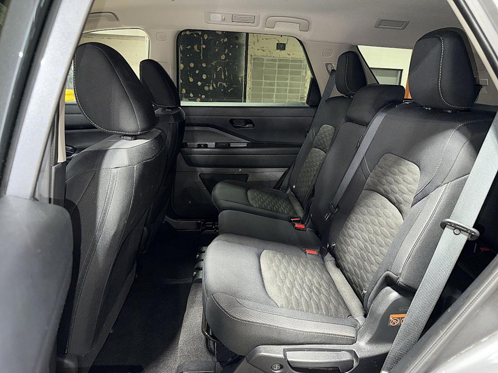 Thumbnail: 2023 Nissan Pathfinder - 13