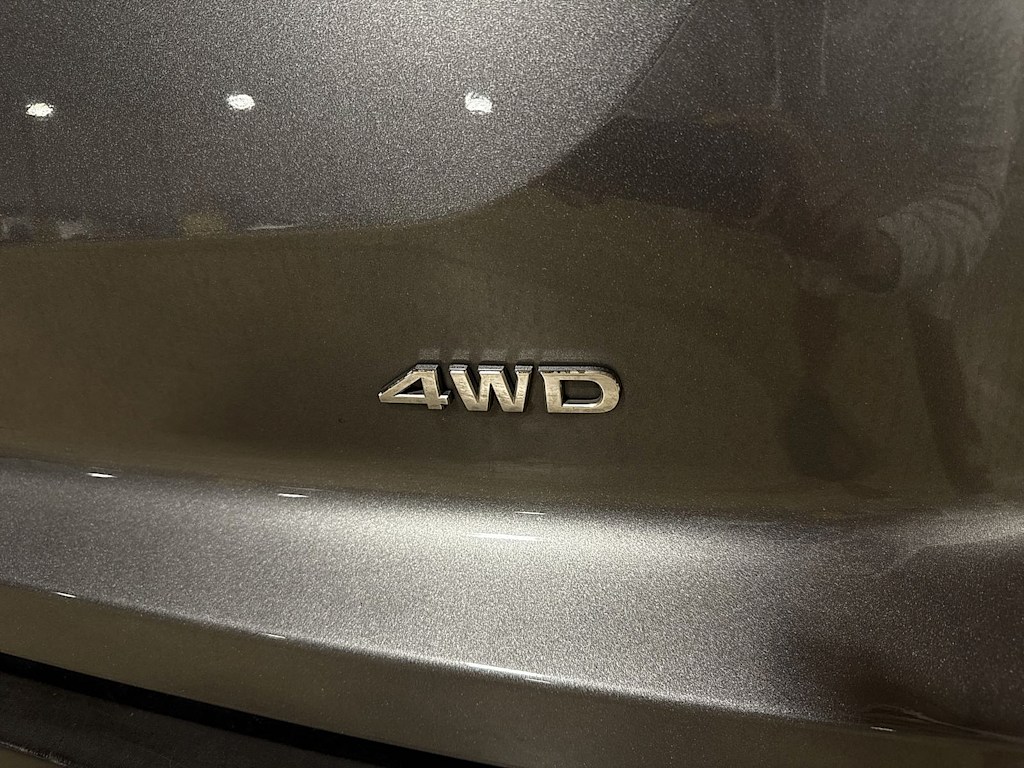 Thumbnail: 2023 Nissan Pathfinder - 7