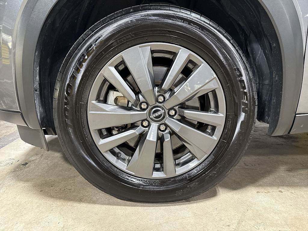 Thumbnail: 2023 Nissan Pathfinder - 8