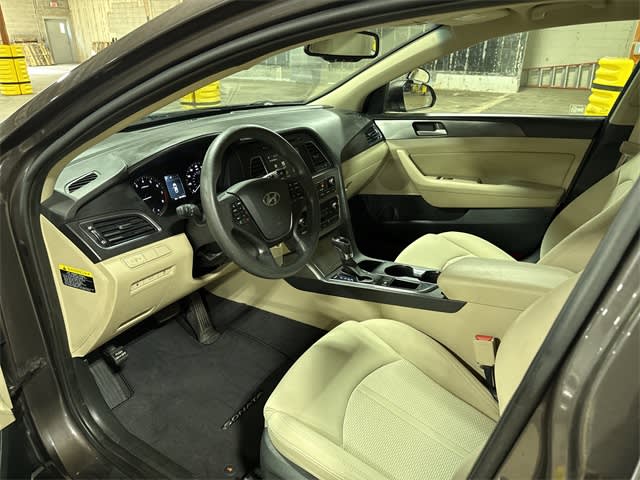 Thumbnail: 2017 Hyundai Sonata - 30