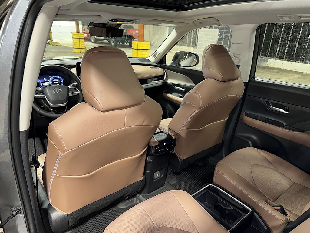 Thumbnail: 2026 Toyota Grand Highlander - 32