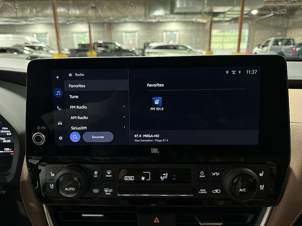 Thumbnail: 2026 Toyota Grand Highlander - 24