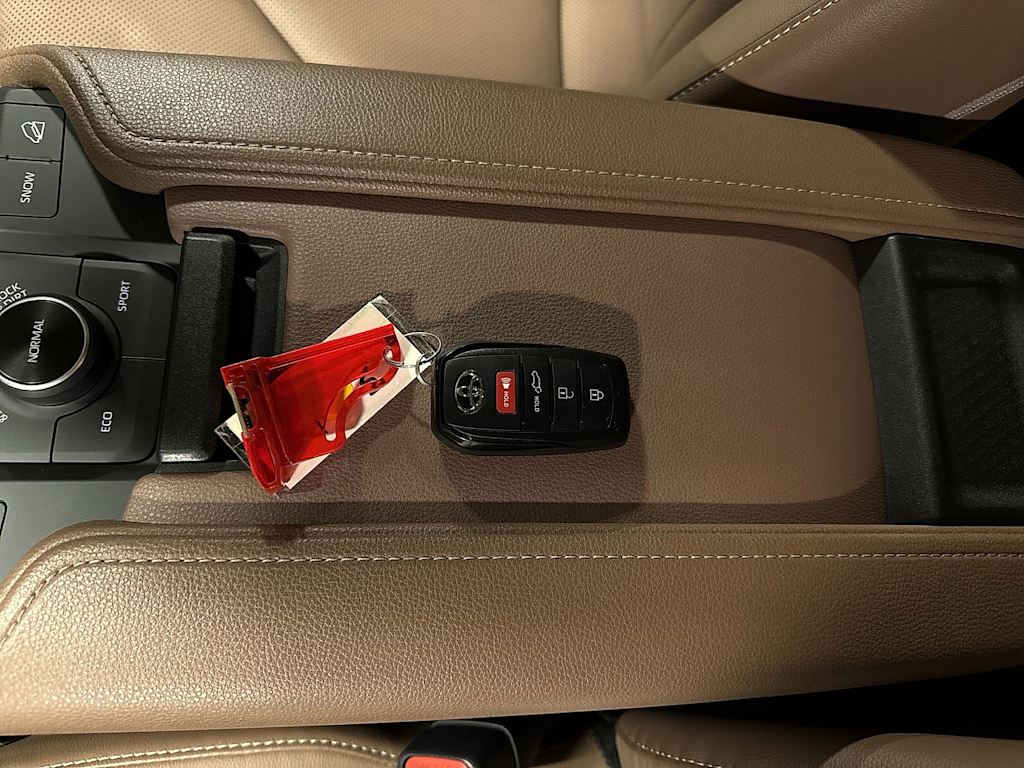 Thumbnail: 2026 Toyota Grand Highlander - 16