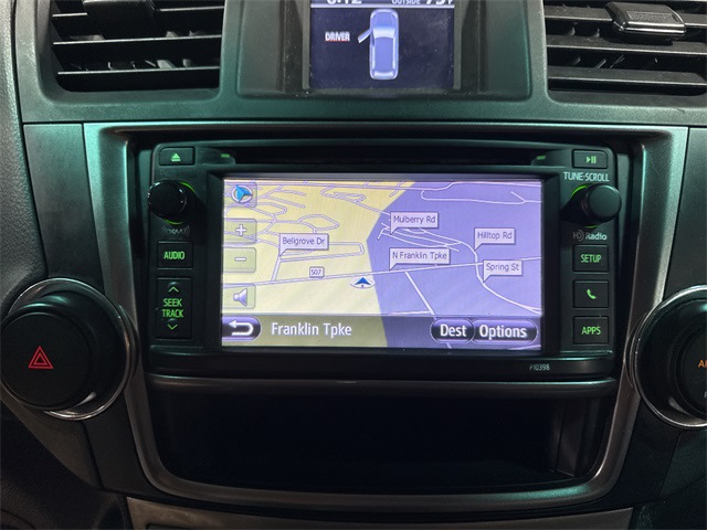 Thumbnail: 2013 Toyota Highlander - 13