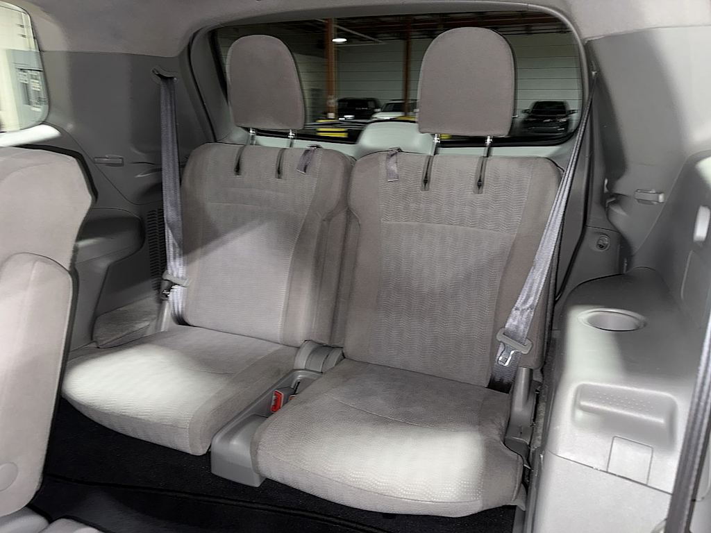 Thumbnail: 2013 Toyota Highlander - 25