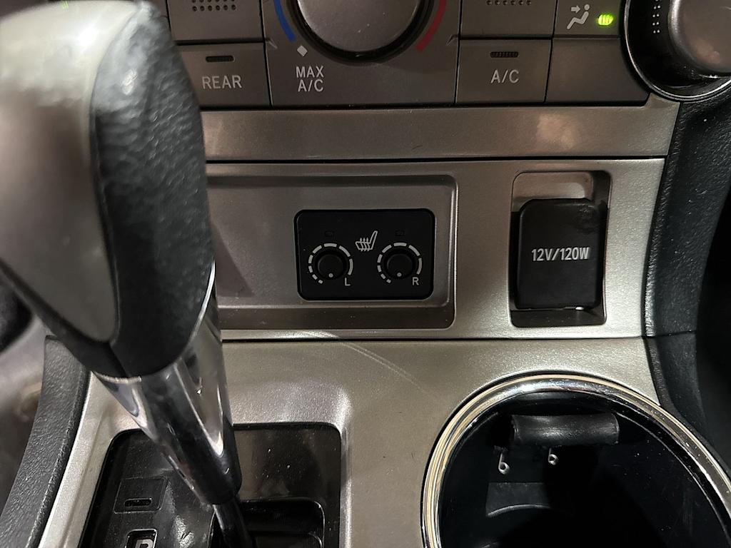 Thumbnail: 2013 Toyota Highlander - 33