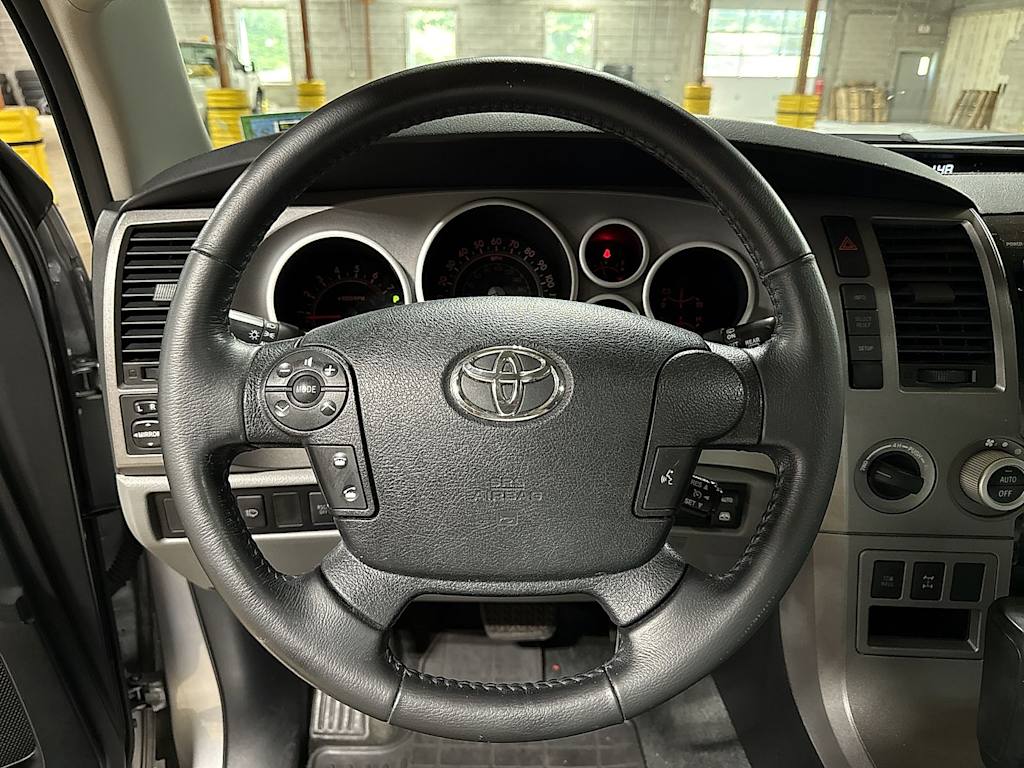 Thumbnail: 2012 Toyota Sequoia - 2