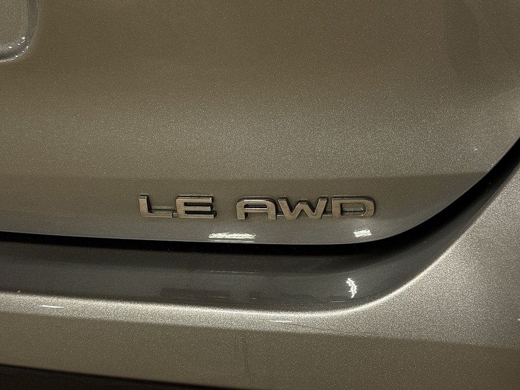 Thumbnail: 2021 Toyota Highlander - 29