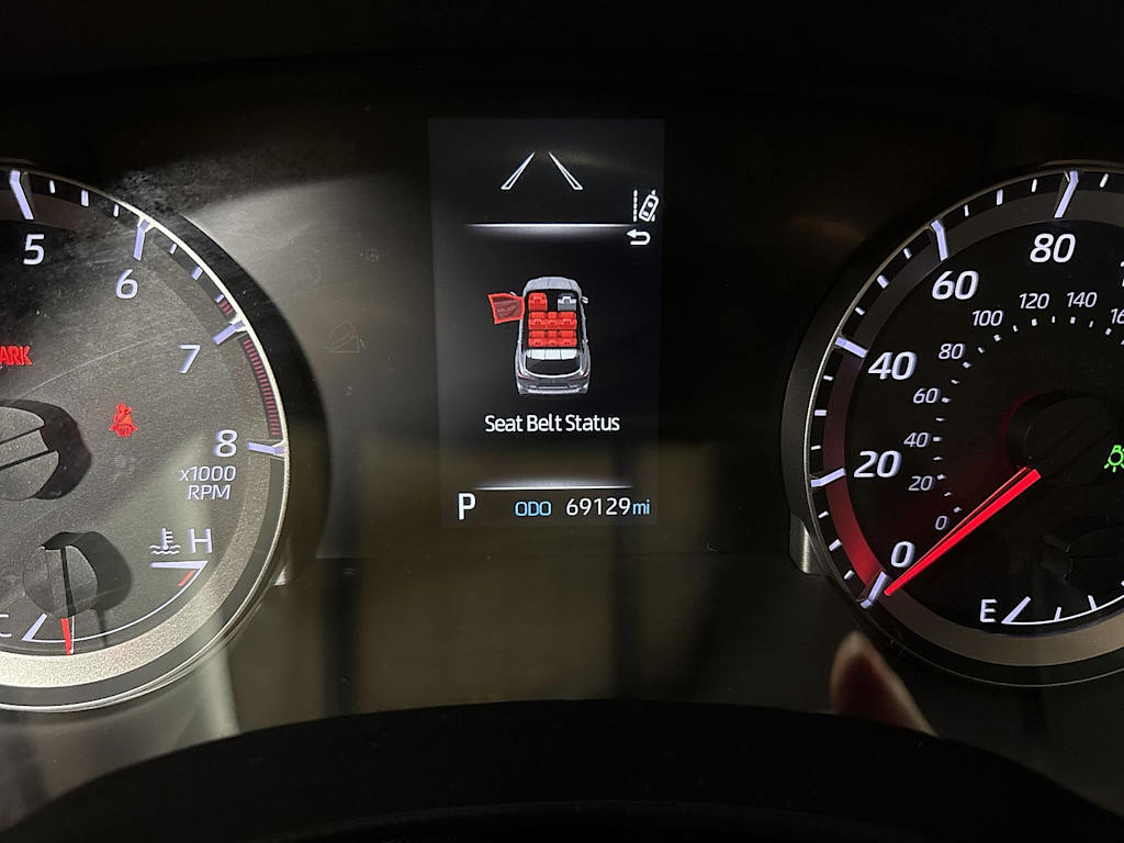 Thumbnail: 2022 Toyota Highlander - 15