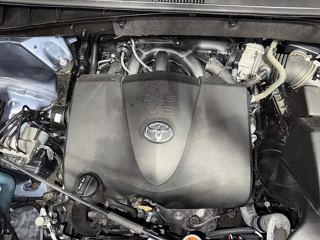 Thumbnail: 2017 Toyota Highlander - 8