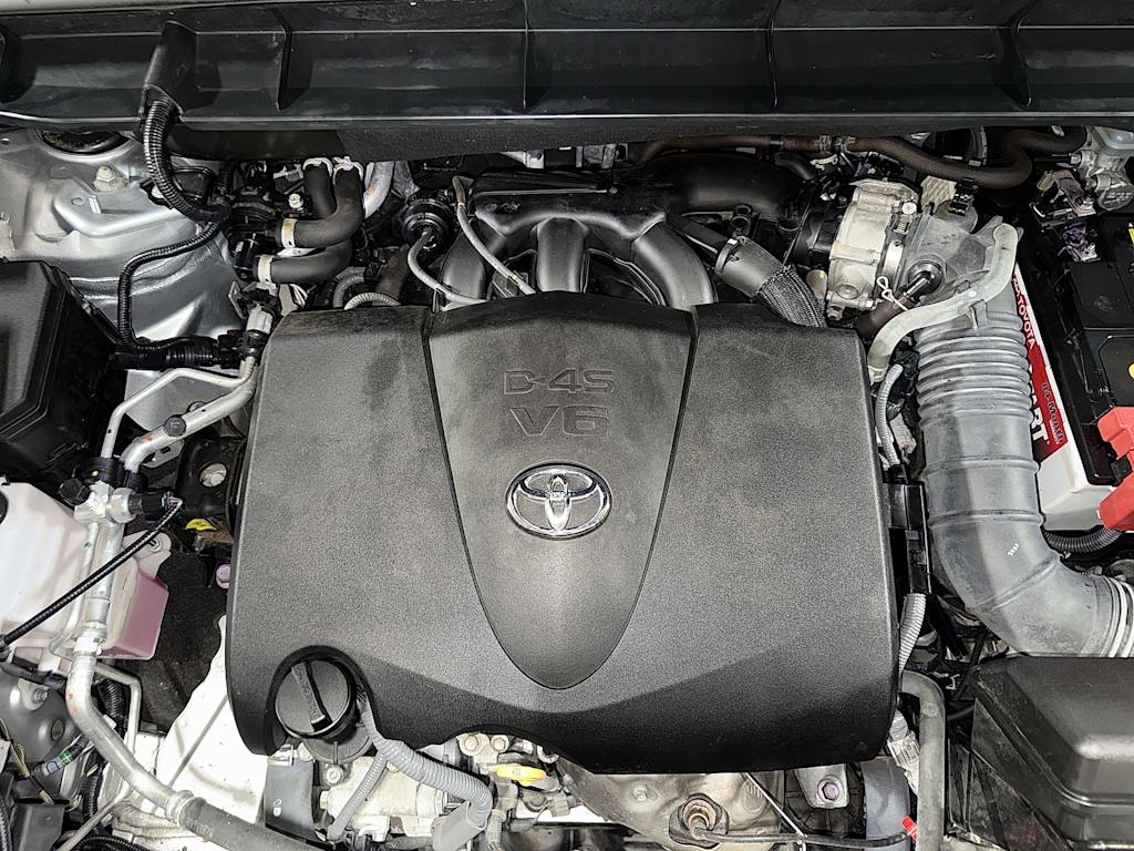 Thumbnail: 2021 Toyota Highlander - 8