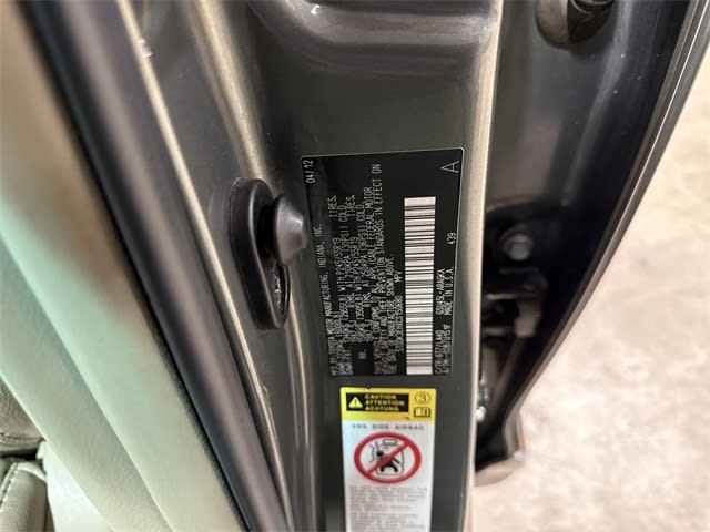 2012 Toyota Highlander Limited 15