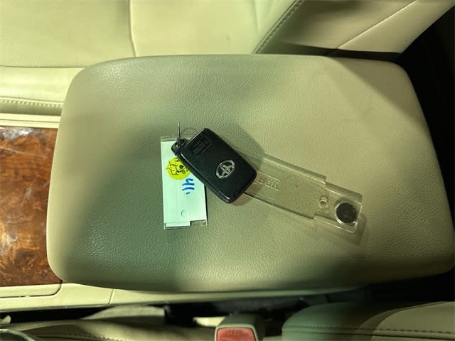 2012 Toyota Highlander Limited 6