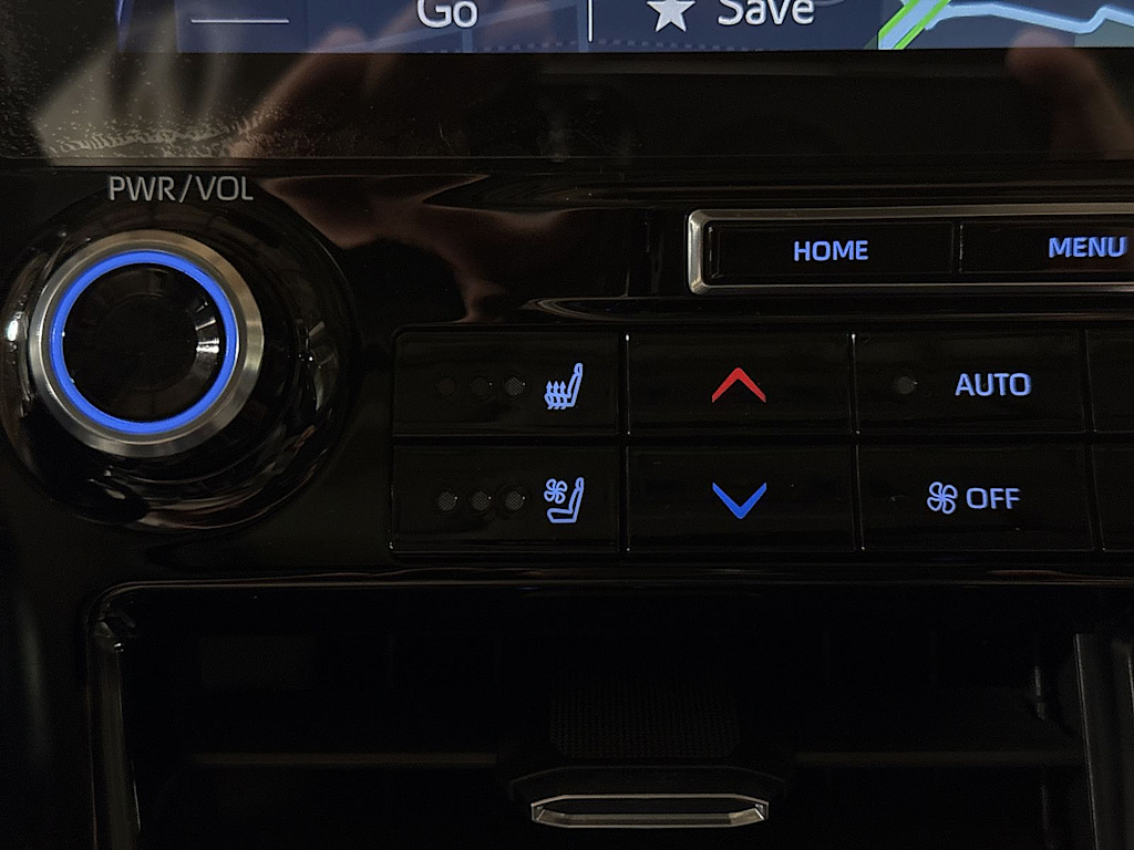 Thumbnail: 2021 Toyota Highlander - 36