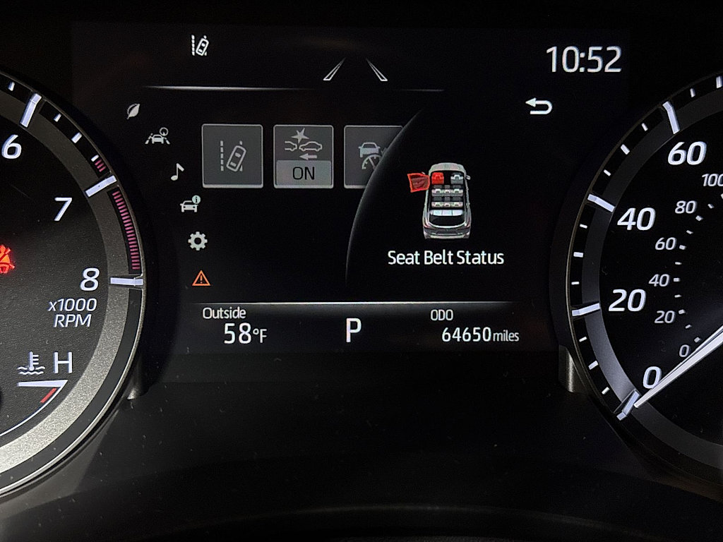 Thumbnail: 2021 Toyota Highlander - 14