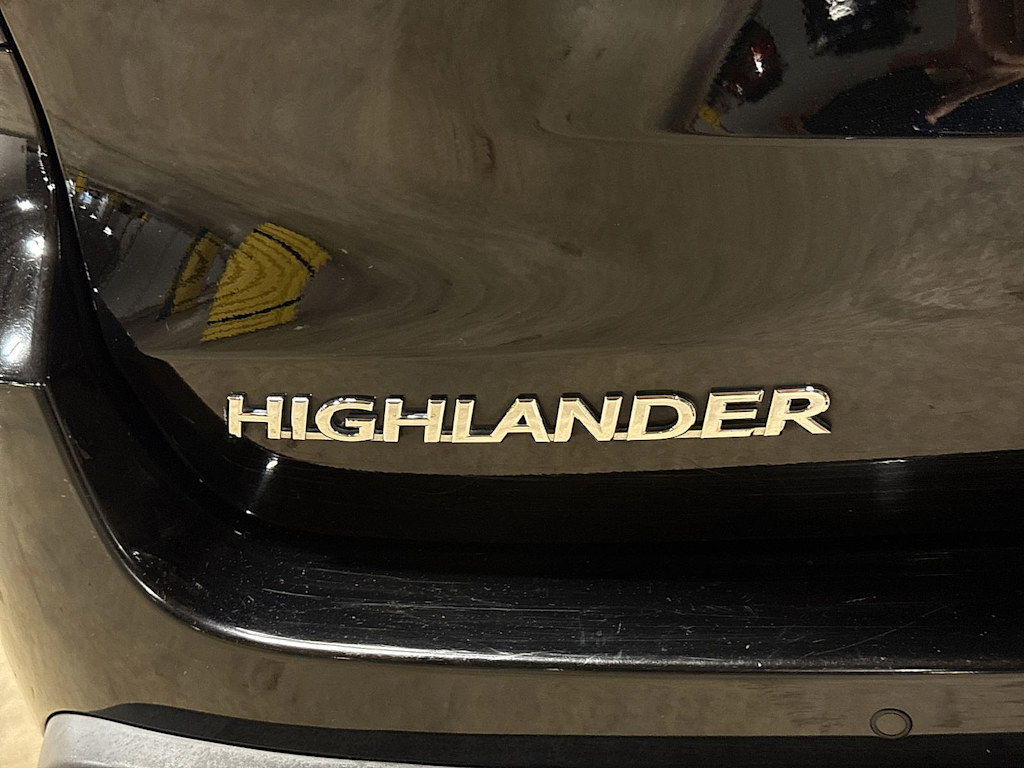 Thumbnail: 2019 Toyota Highlander - 5