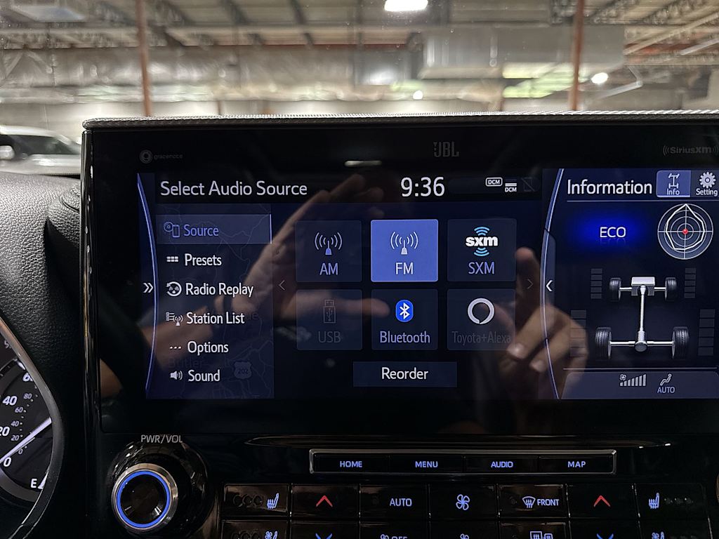 Thumbnail: 2021 Toyota Highlander - 24
