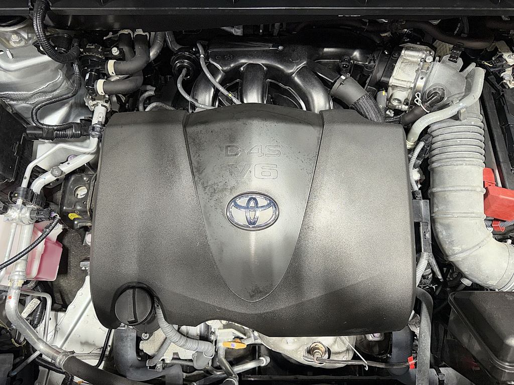 Thumbnail: 2022 Toyota Highlander - 8