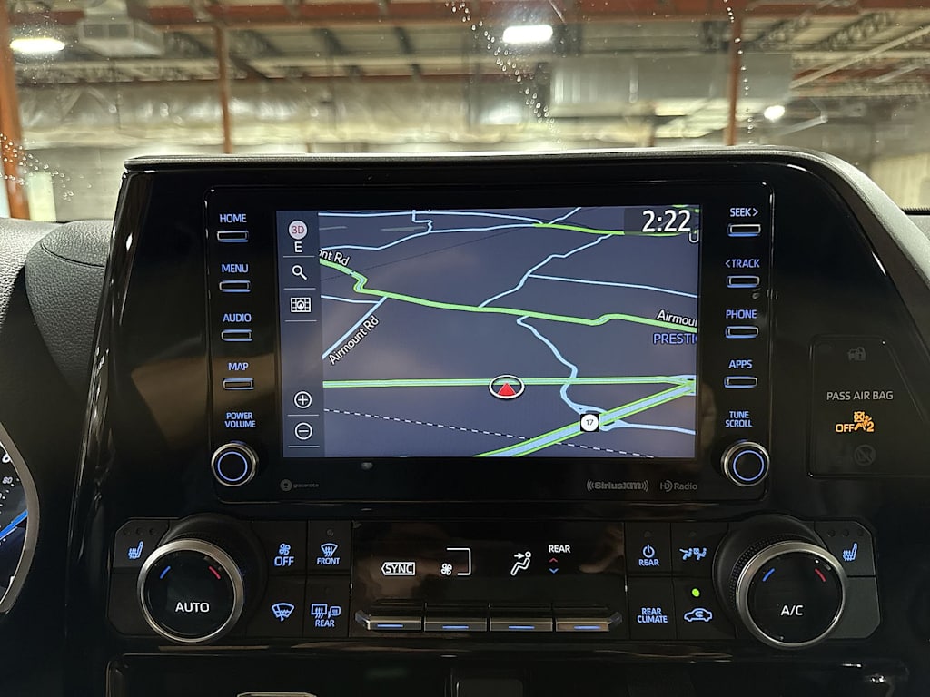 Thumbnail: 2021 Toyota Highlander - 13