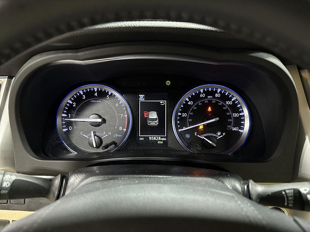 Thumbnail: 2019 Toyota Highlander - 35