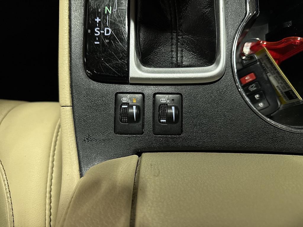 Thumbnail: 2019 Toyota Highlander - 34