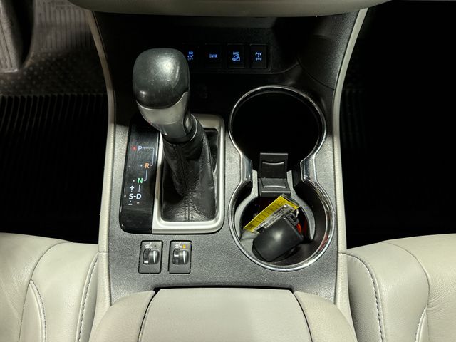Thumbnail: 2019 Toyota Highlander - 13
