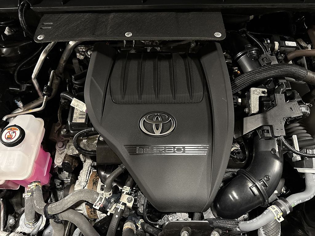 Thumbnail: 2024 Toyota Highlander - 8