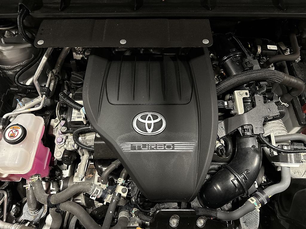 Thumbnail: 2023 Toyota Highlander - 8
