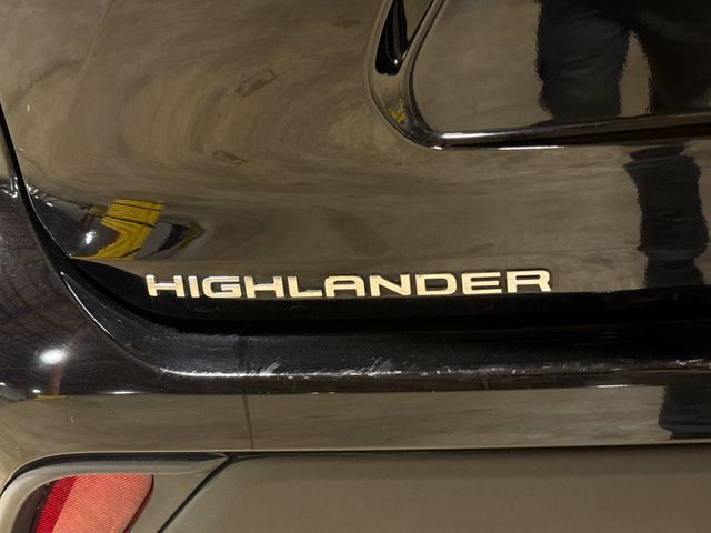 Thumbnail: 2024 Toyota Highlander - 6