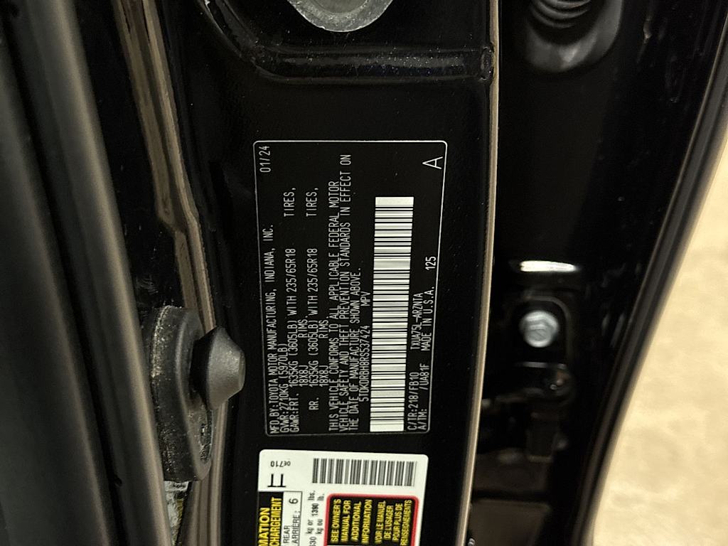 Thumbnail: 2024 Toyota Highlander - 24