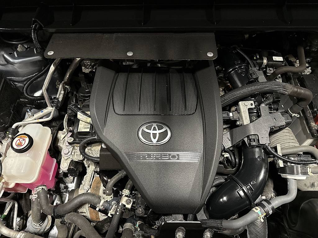 Thumbnail: 2023 Toyota Highlander - 8