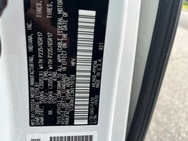 Thumbnail: 2022 Toyota Sienna - 7