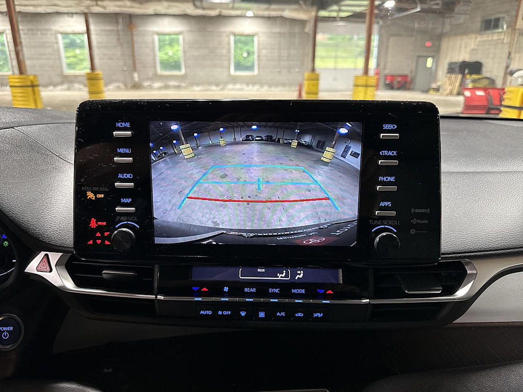 Thumbnail: 2022 Toyota Sienna - 26