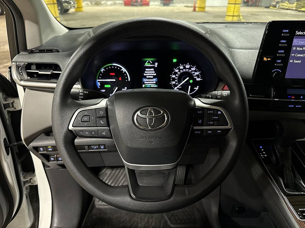 Thumbnail: 2021 Toyota Sienna - 2