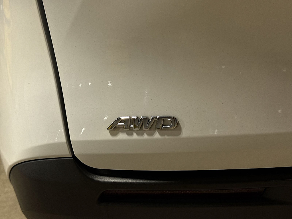 Thumbnail: 2021 Toyota Sienna - 7