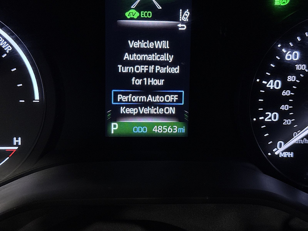 Thumbnail: 2021 Toyota Sienna - 16