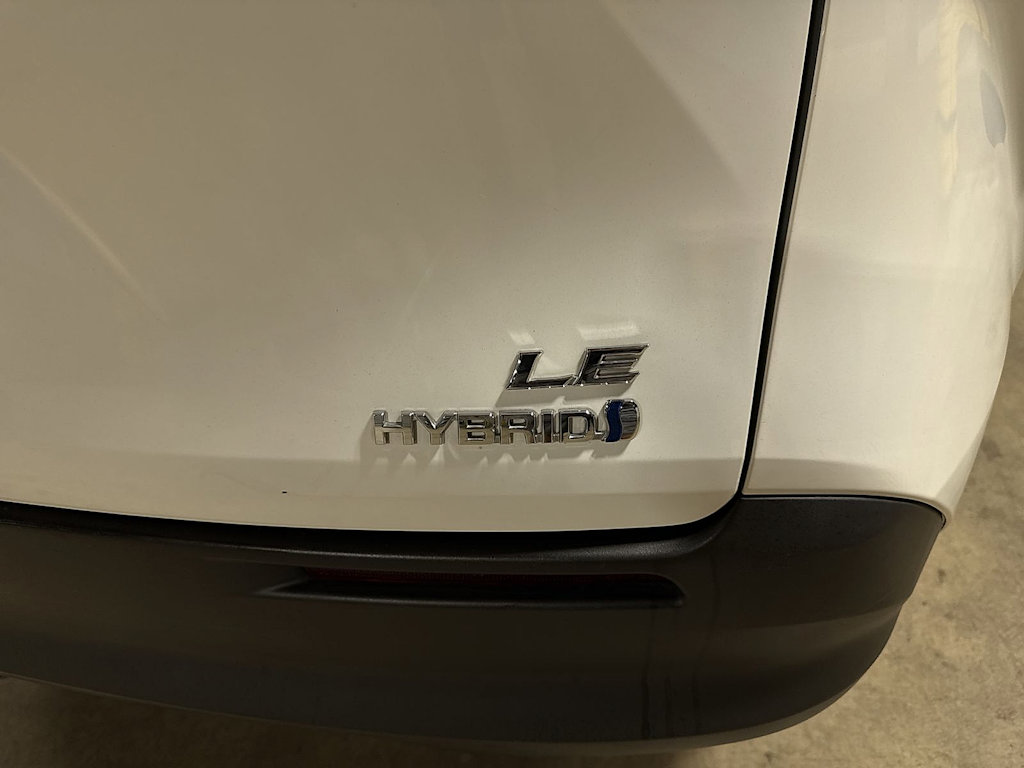 Thumbnail: 2021 Toyota Sienna - 30