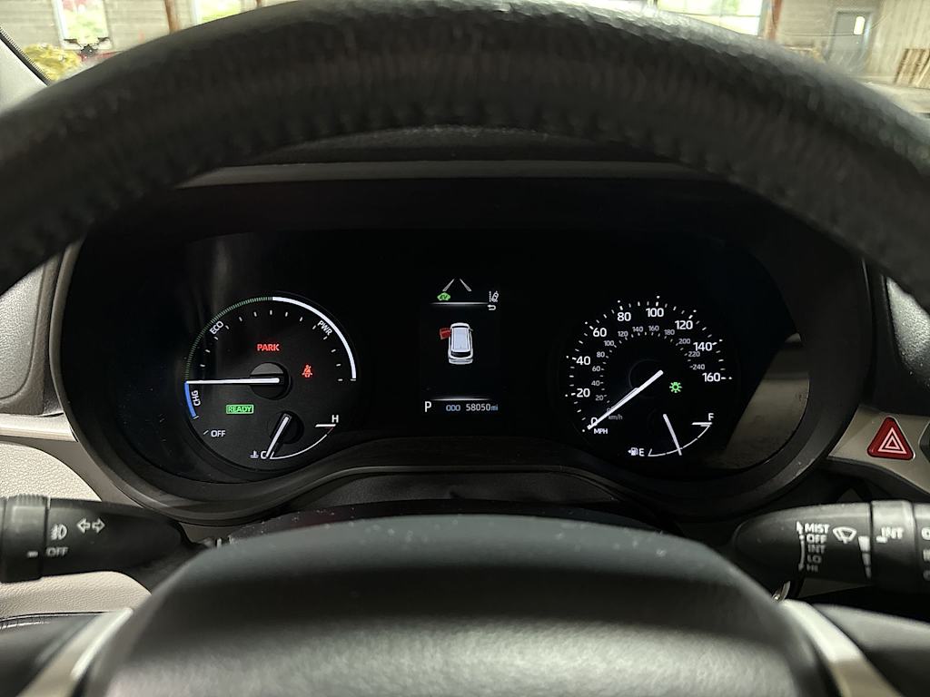 Thumbnail: 2024 Toyota Sienna - 33