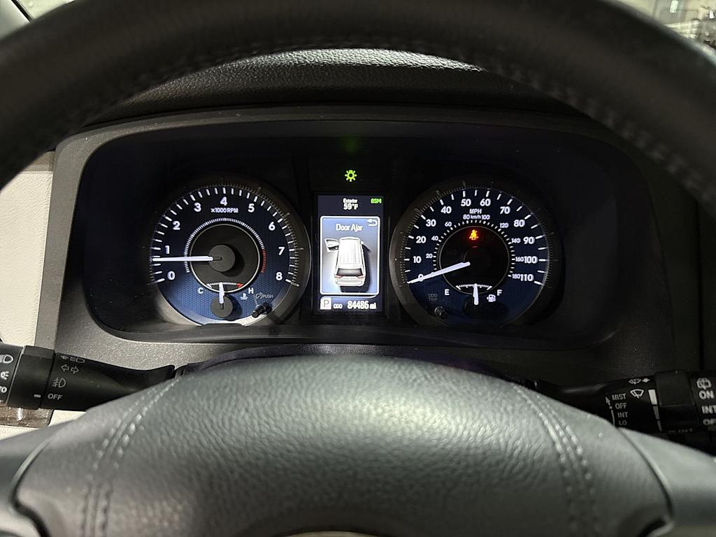 Thumbnail: 2018 Toyota Sienna - 38