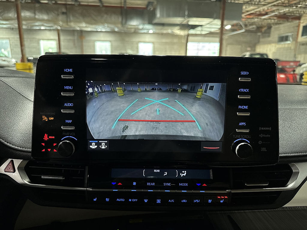 Thumbnail: 2023 Toyota Sienna - 29