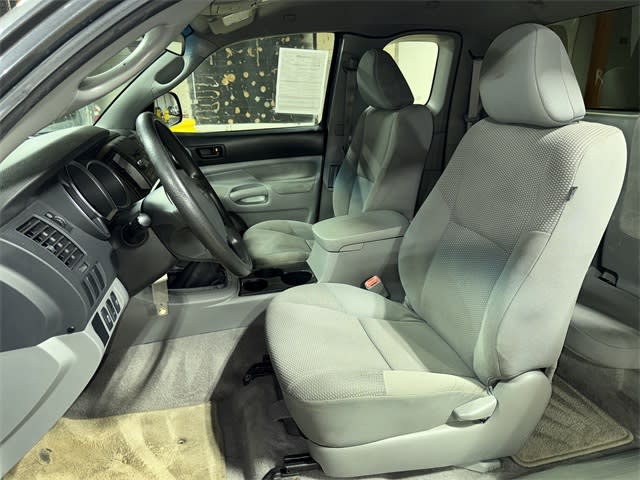 2009 Toyota Tacoma SR5 10