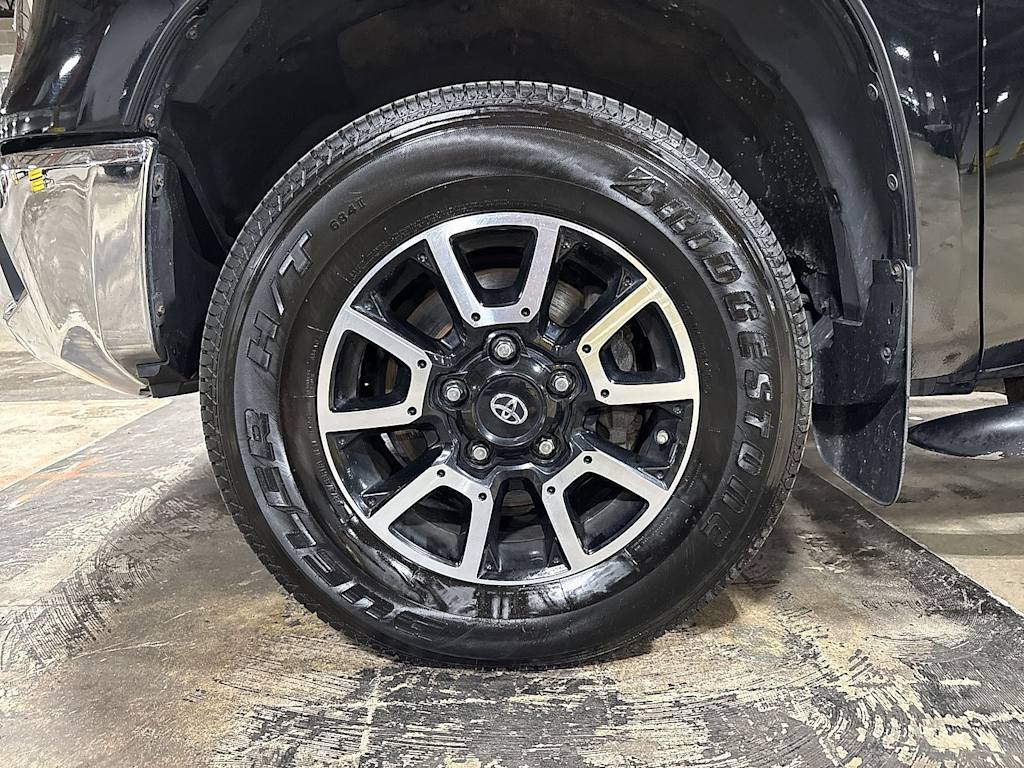 Thumbnail: 2018 Toyota Tundra - 7