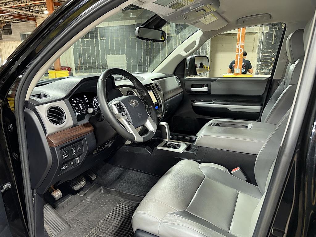 Thumbnail: 2018 Toyota Tundra - 33