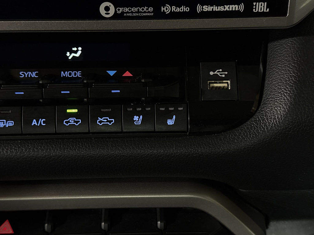 Thumbnail: 2022 Toyota Tundra - 34